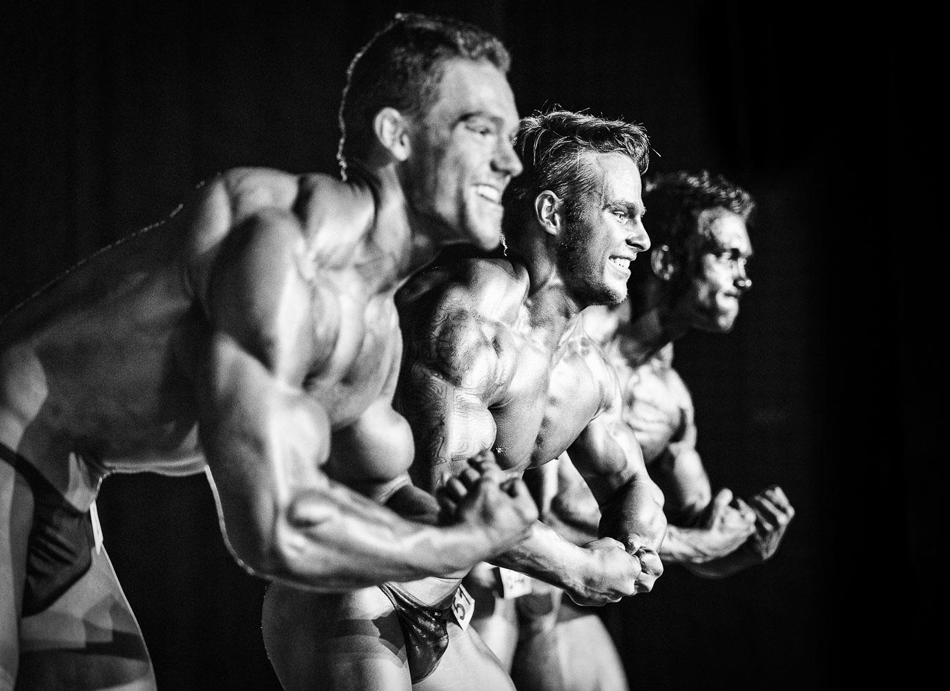 Trucos y consejos de musculaci&oacute;n con el press militar.